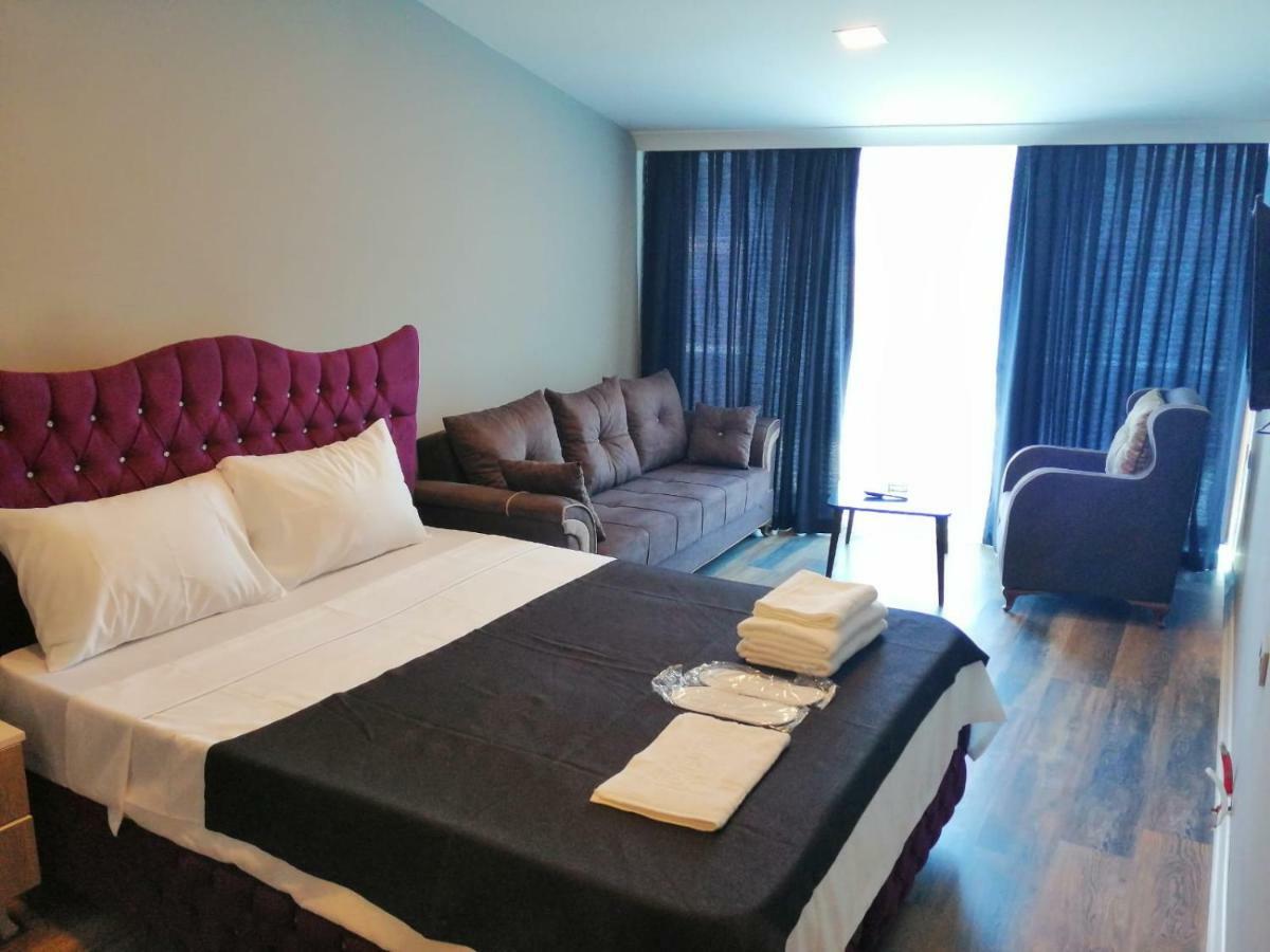 Plus Park Suite & Hotel Istanbul Exterior foto